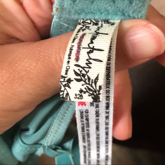 Teal bralette size 32B - Picture 2 of 3